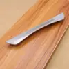 Puxador de Gaveta de Liga Leve Moderno Minimalista Porta de Armário Sapateira Puxador Embutido Brilhante Cromado Prata Puxador Embutido com 160 Furos
