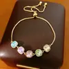 Pulsera cuadrada con incrustaciones de diamantes chapada en oro real de 18 quilates, pulsera de nicho de lujo ligero, accesorio de moda versátil y elegante, venta al por mayor
