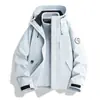 Chaqueta azul tres en uno estilo Luotuo para mujer, nueva chaqueta de montañismo cortavientos e impermeable para exteriores 2026 para hombre