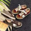 Zapatos Casuales de Suela Gruesa de Caña Baja con Cordones para Estudiantes, Zapatos de Skate, Zapatos Planos de Moda con Estrella de Cinco Puntas para Mujer, Bloques de Color, Estilo Nuevo 2026, Versión Coreana