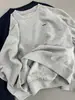 Sudadera con bordado de letras pequeñas y vigorosa para mujer, cuello redondo, manga larga, suelta, combina con todo, estilo casual pequeño para primavera y otoño