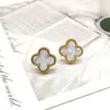 Explosões Transfronteiriças Grama da Sorte Aço Inoxidável Flor de Quatro Folhas Cor Dourada Retentora de Cor Brincos de Fritillaria Femininos Versáteis Elegantes Simples