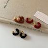 Aretes de metal con goteo irregular de alta calidad para mujer, aretes de temperamento versátiles de nicho de personalidad retro francés