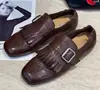 Zapatos Pequeños de Cuero con Suela Suave, Superficie Suave y Terciopelo, Zapatos de Algodón 2025 Invierno Nuevos Zapatos Brogue Tallados con Borlas Retro y Zapatos de Piel