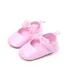Sapatos de bebê recém-nascidos com laço de malha, sola macia e antiderrapante, sapatos de bebê de 0 a 1 ano, novos sapatos de princesa