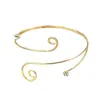 Nuevo Brazalete Abierto Hueco de Corazón de Cristal Brazalete Espiral Incrustado con Pedrería Dos Colores Oro y Plata Estilo Europeo y Americano Accesorios de Fiesta