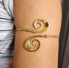 Pulsera de Brazo con Diseño Creativo de Espiral, Moda Transfronteriza Europea y Americana, Sin Desvanecimiento, Joyería con Dijes Personalizados, Estilo de Celebración Festiva