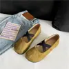 Estilo ballet~Zapatos planos de punta poco profunda para mujer con tiras elásticas cruzadas separadas para los dedos, cómodos, versátiles, suaves, zapatos retro estilo Hepburn