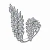 Elegante anillo de diamantes de alta gama Pluma de Ángel moderno para combinar con todo, personalidad avanzada, lujo, anillo de dedo índice con ala de ángel