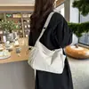 Bolsa Transversal Feminina de Nylon Nova para Primavera Transfronteiriça Bolsa de Ombro de Grande Capacidade para o Trabalho Bolsa Escolar Literária para Estudante Bolsa de Viagem