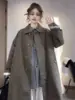 Gabardina para Mujer 2026 Principios de Otoño Nueva Gabardina de Color Sólido Moda Femenina Versátil de Longitud Media Abrigo Súper Elegante para Mujer