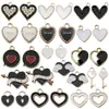 Conjunto Misto de 30 Pingentes Alados de Coração Vazado Bicolor Preto e Branco em Liga de Esmalte Acessórios para Joias DIY