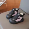 Zapatos de Algodón para Niñas Estilo Nuevo 2025 Botas de Nieve Plateadas para Niñas Niños Medianos y Grandes Zapatos Cálidos con Felpa Plus Algodón