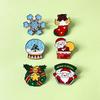 Broche navideño para mujer 2023 Nuevo pin exquisito diseño de ramillete de alta gama insignia de nicho con sentido del diseño para accesorios de mujer