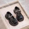 Zapatos Pequeños de Cuero para Niñas 2026 Primavera/Verano Nuevos Zapatos de Princesa con Lazo y Perlas para Niños Suela Suave Zapatos de Baile de Rendimiento para Niñas