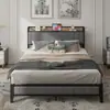 Fábrica de comercio exterior combinación hierro-madera cama tapizada suave con estante de almacenamiento en cabecera, cama de almacenamiento con carga USB, pedido B2B transfronterizo