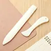 Abrecartas de Plástico DIY Hueso de Vaca Imitación Cortador de Papel Herramienta para Marcar y Doblar Bordes de Cuero Herramienta para Dar Forma y Recortar