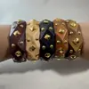 Yongge Accesorios Pulsera de Madera con Remaches Geométricos Estilo Europeo y Americano Moda Retro Personalidad Rombo Pulsera Adorno para la Muñeca