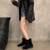 Botas curtas estilo coreano retrô de camurça bico redondo salto grosso para mulheres 2024 primavera outono inverno botas simples nuas estilo deserto botas simples para mulheres