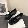 Zapatos planos de mujer de moda y versátiles con lunares, nuevo estilo 2026, zapatos casuales sin cordones con lazo y punta poco profunda