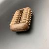 Masajeador de dedos de madera de ala de pollo con rodillo de masaje de palisandro y ébano, ejercitador de dedos, venta directa de fábrica