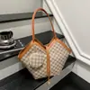 Estilo Coreano Estampado a Cuadros Primavera 2026 Nuevo Texturizado Casual Gran Capacidad Retro Moda Lujo Ligero Bolso Tote para Viajes