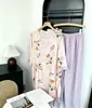 Familia Algodón Seda 2026 Estilo Nuevo Estilo Nacional Pijama de Algodón Seda para Mujer, Conjunto de Manga Corta de Algodón Artificial Estilo Nacional, Se Puede Usar Afuera, Estilo Delgado