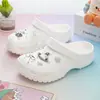 Zapatos con Agujeros para Mujer Verano Nuevo Estilo Ropa Exterior Suela Gruesa Resistentes al Desgaste Sandalias Exteriores EVA Playa Antideslizantes Pareja Pantuflas de Punta Cerrada