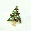 Broche Nova Série de Natal 2020 Desenho Animado Papai Noel Árvore de Natal Meias Boneco de Neve Broche Distintivo Decorativo