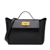 Bolsa Nueva de Alas 2022 2424 Bolso Cruzado Kelly Portátil Moda Bolso de Bola Joker Bolso de Mujer Color Crema