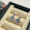Brincos Assimétricos Estrelados Azuis em Prata S925 Francesa para Mulheres, Luxo Acessível, Brincos Elegantes de Alta Qualidade, Brincos Únicos e Bonitos