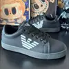 Sapatos Masculinos Europeus, Sapatos de Couro de Alta Qualidade Confortáveis de Cano Baixo 2025 Sapatos Esportivos, Tênis Casuais Leves Novos com Sola Vermelha