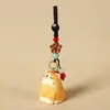 Chaveiro de madeira esculpida à mão criativo de gato, pingente para chave de carro, feminino, fofo, para animal de estimação, pingente de mochila escolar, presente para namoradas, atacado