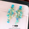 Aretes de aguja plateada con diamantes, lentejuelas de gota de agua, borlas florales, aretes coloridos estilo dopamina, sensación de lujo ligero y alta gama