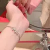 Pulsera Elegante de Alto Nivel con Diseño de Nicho de Diamantes Completos para Mujer 2025 Nuevo Pulsera de Lujo Ligero Exquisita Estilo Ins Moda Joyería