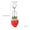 Llavero de Fresas Tejidas a Crochet Hecho a Mano Colgante de Fruta Tejida Lindo Accesorio de Decoración para Bolso DIY