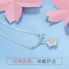 Versión coreana del collar de flor de cerezo literaria Mori bañado en plata 925 para estudiantes femeninas, cadena de clavícula de cristal rosa simple, joyería al por mayor