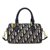 Bolsas de Mujer al por Mayor Transfronterizas, Bolsas Cilíndricas Impresas de Alta Calidad Estilo Retro Popular Nuevo, Bolsos Boston, Bolsos Cruzados de Hombro Único