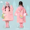 Capas de Chuva Atacado Personalizadas para Meninos e Meninas, Crianças de Jardim de Infância, Alunos do Ensino Fundamental, Bebês, Ponchos de Chuva Grandes Compatíveis com Mochilas, Peça Única Impermeável