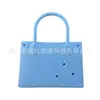 Bolsa de mano perforada de EVA, bolsa de playa de nuevo estilo para mujer, decoración DIY disponible, bolsa popular para mujer, bolsa nicho coreana