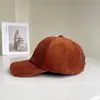 Boné de Baseball de Veludo Cor Sólida Estilo Retrô Japonês 2025 para Homens e Mulheres Par Tendência Outono e Inverno Básico Celebridade da Internet Boné Bico de Pato