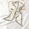 Bufanda Larga Pequeña de Seda Cinturón para el Cabello Corbata de Bolsillo de Alta Gama Cinturón de Cinta Lazo para el Cabello de Mujer Primavera y Otoño Combinación Perfecta