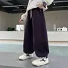 Nueva colección de otoño de pantalones para niño para 2026: Pantalones versátiles de pierna curva para niños, adecuados para primavera y otoño, y diseñados para niños mayores