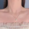 Novo Colar de Pérolas de Luxo Leve Estilo Francês para Mulheres, Corrente de Clavícula Retro de Nicho Não Desbotável, Joias Elegantes e de Alto Padrão para Atacado