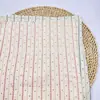Tejido de gasa de algodón crepé de doble capa de 120 g con estampado de corazones, adecuado para ropa de casa de primavera y verano, pijamas y ropa.