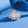 Broche de Cisne con Circonita de Nuevo Estilo Coreano Transfronterizo para Mujer, Accesorio de Alta Gama para Traje y Qipao, Pin de Broche de Moda y Elegante
