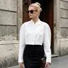 Blazer blanco de cuello en V para mujer FCB European and American Commuter Otoño/Invierno 2026 Nuevo Blazer Corto Moderno Transfronterizo