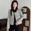 Abrigo corto estilo Chanel para mujer, cuello redondo, de un solo botón, con bordes deshilachados, elegante y cálido, acolchado para otoño e invierno