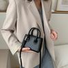 Bolsos Populares al Mayoreo 2020 Nuevo Moderno Estilo Coreano Bolsos de Mujer Mini Hombro Cruzado Ins Versátil Estilo Occidental Bolso Cuadrado Pequeño