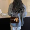 Bolso cruzado de mano para mujer, nicho 2026, versátil, invierno, gran capacidad, bolso de hombro único simple, bolso de felpa, moda, estilo nuevo